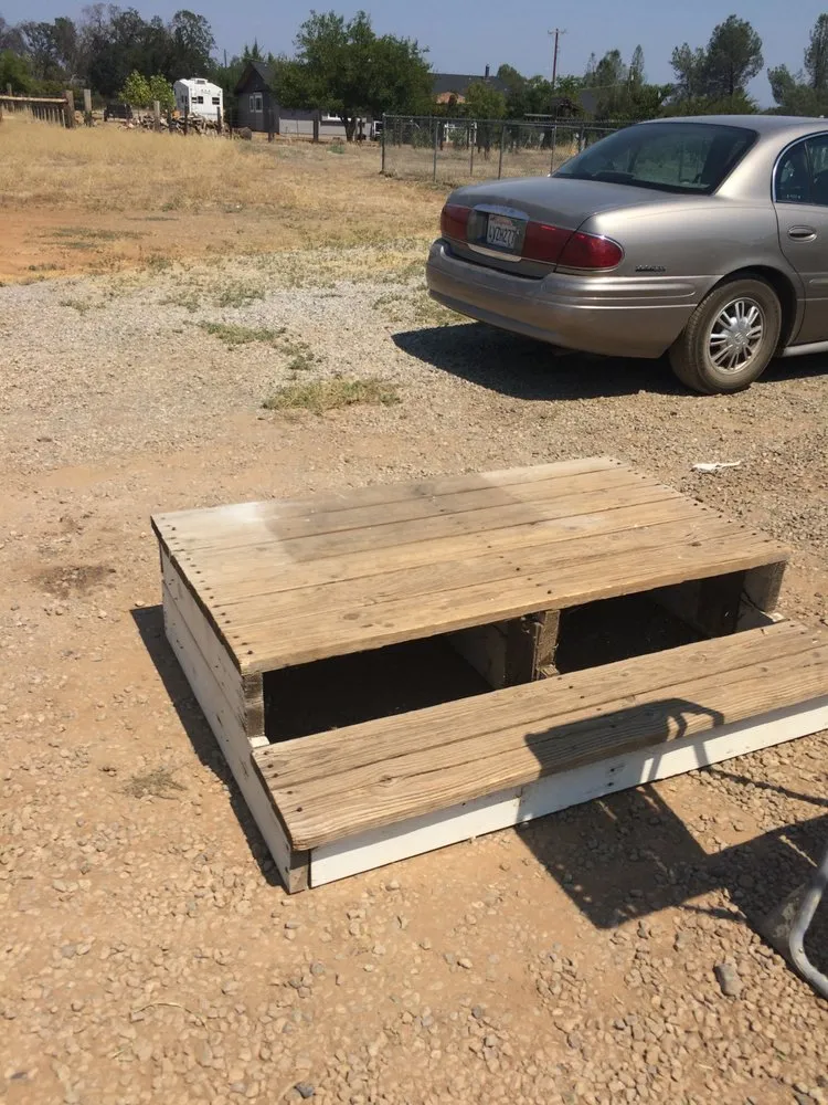 Slide of Friendly's Handy Service