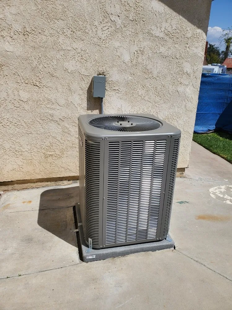 Slide of Friends & Family Heating and Air Conditioning