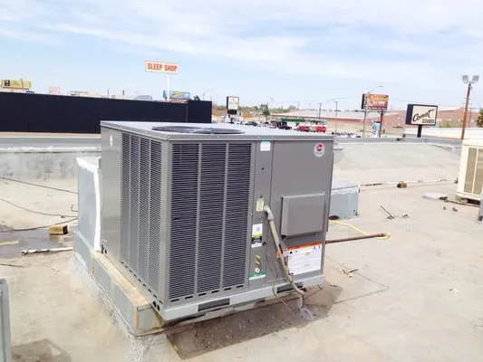 Frio Refrigeration Company Logo