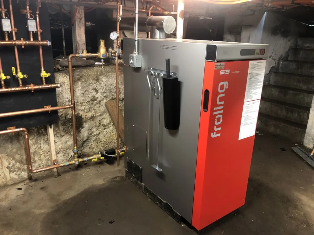 Slide of Froling Energy