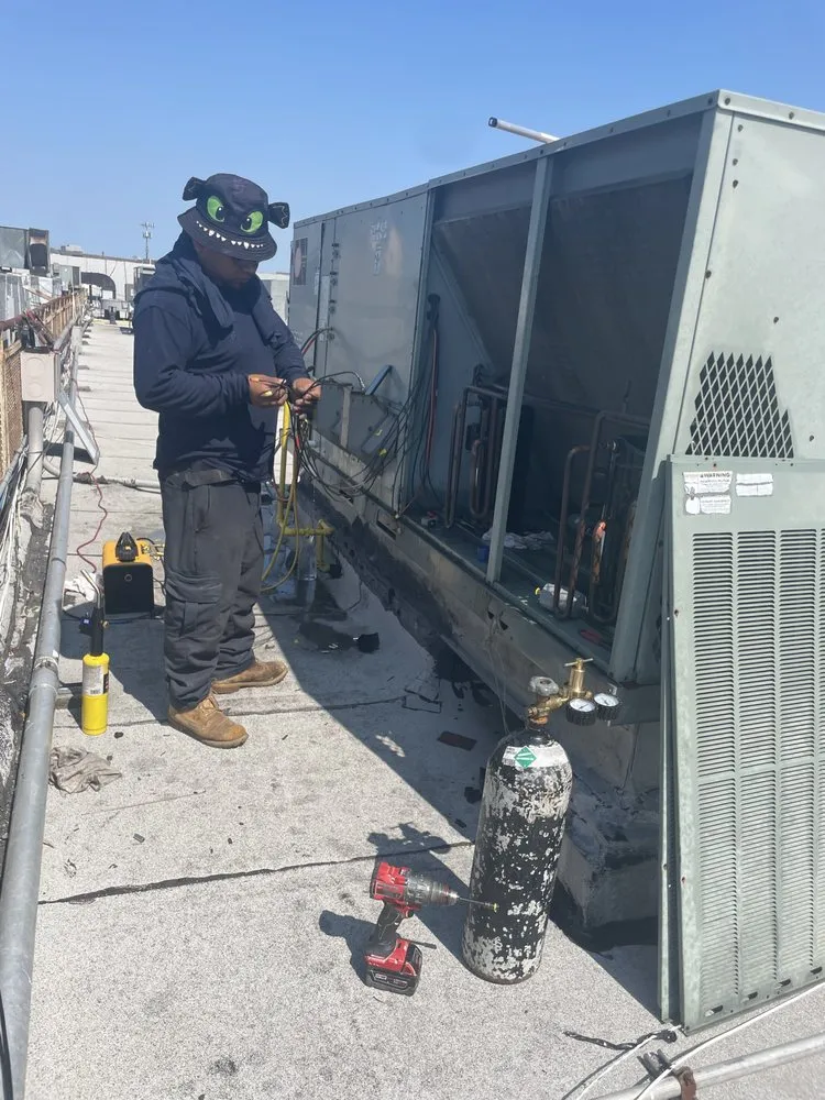 Slide of Frost Clima Hvacr