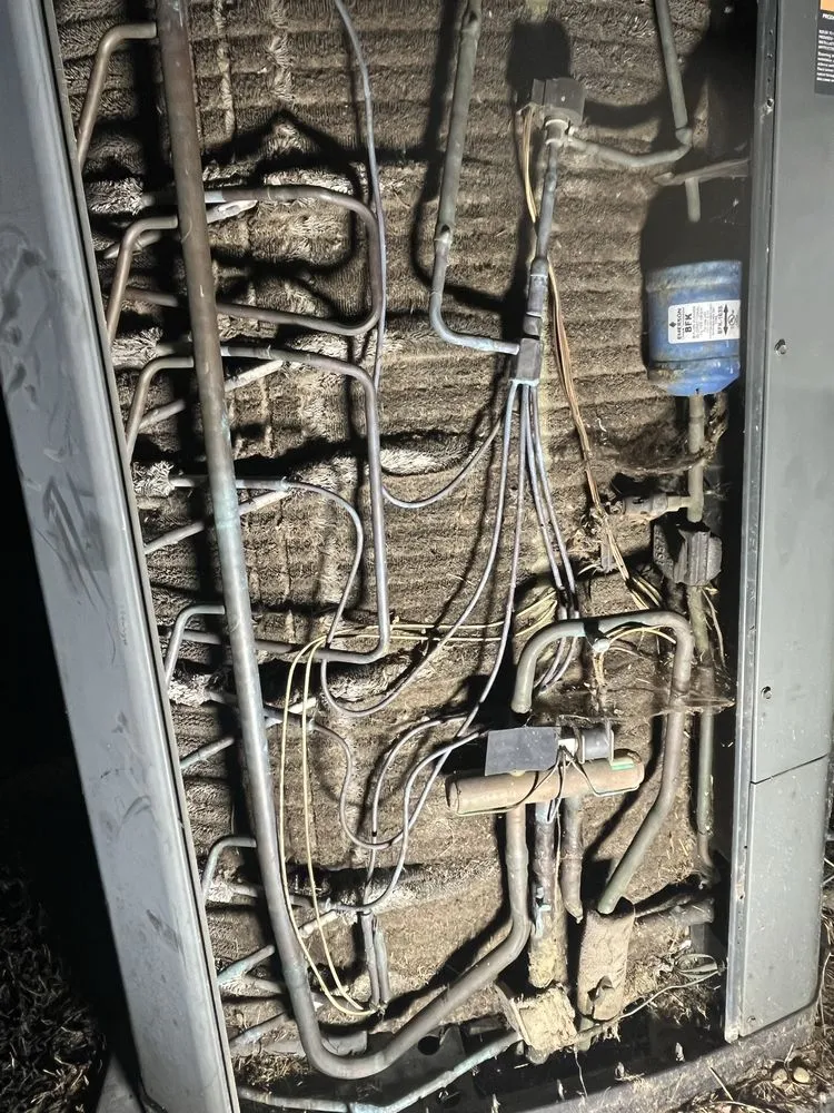 Certified heating and cooling service in Chesterfield, VA by Frost Maintenance Mechanixx