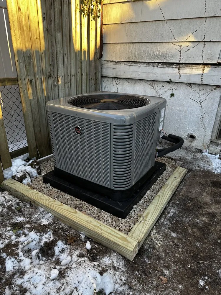 Slide of Frosttech AC