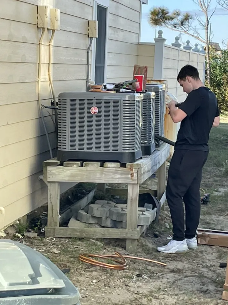 Slide of Frosty's Heating & Cooling