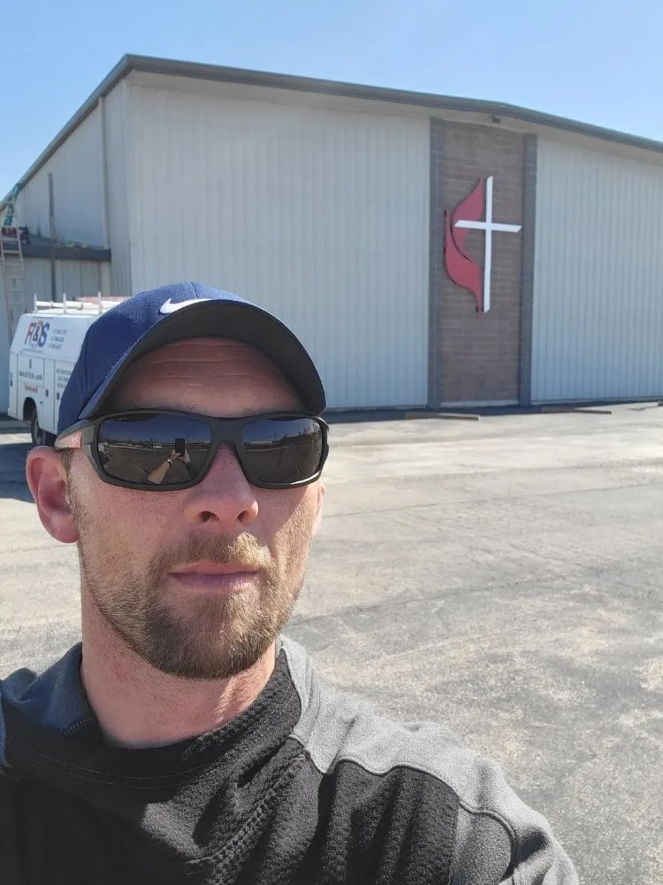 Slide of F&S Master Air