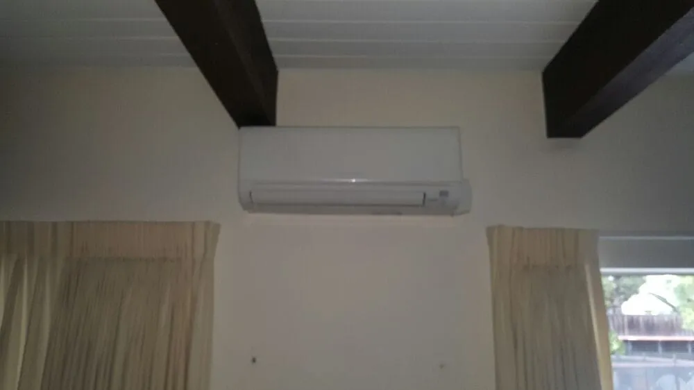 Slide of Full Circle Heating & Air