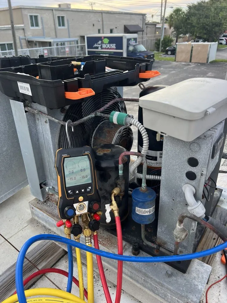 Slide of Fuse HVAC & Appliance Repair