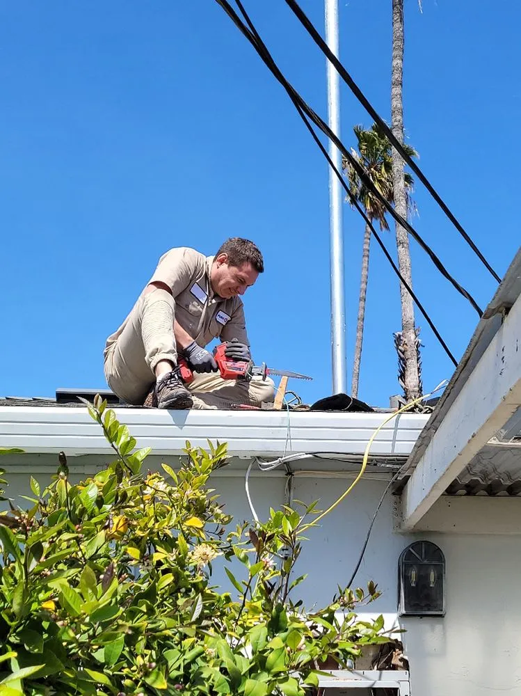 Slide of Fuse HVAC & Appliance Repair