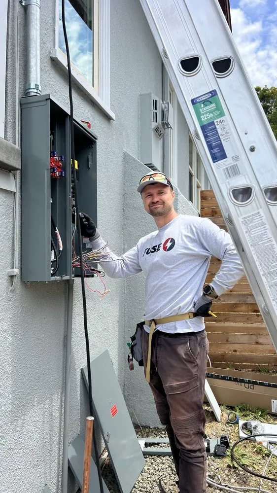 Slide of Fuse HVAC & Appliance Repair