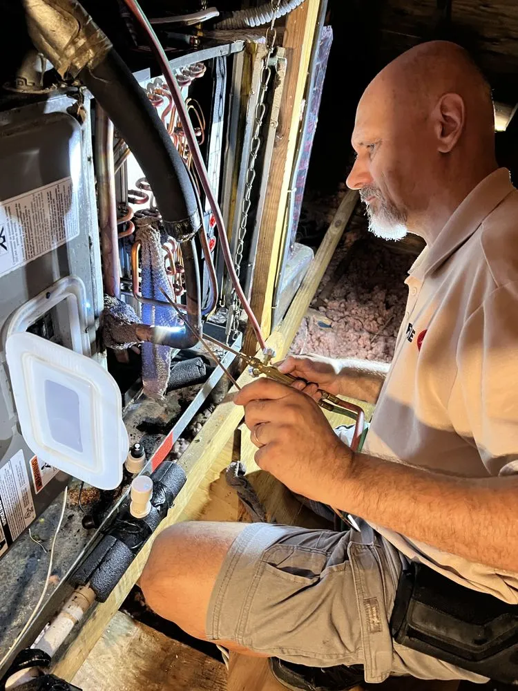 Slide of Fuse Service