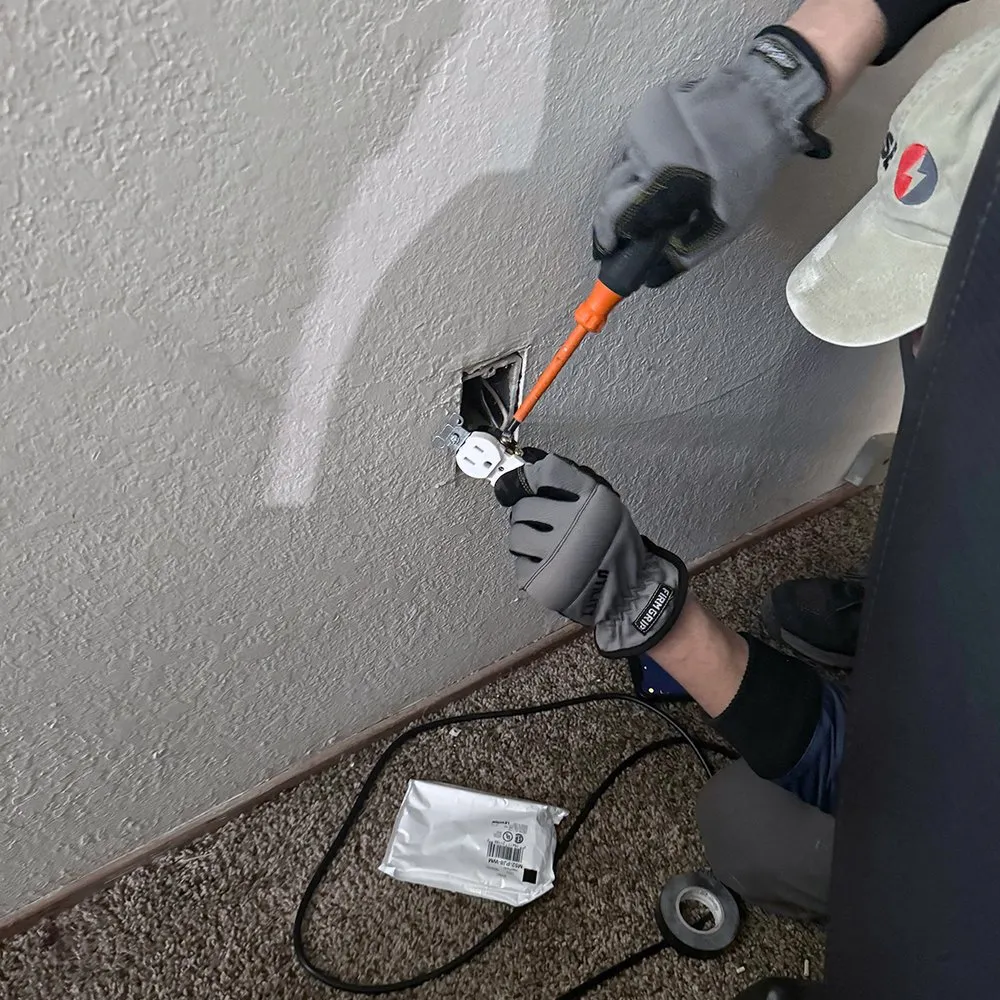 Slide of Fuse Service HVAC & Electrical Sacramento