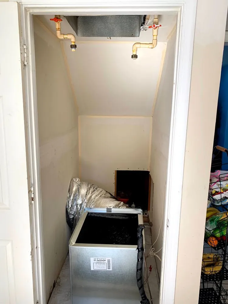 Slide of G Tech Air & Heat