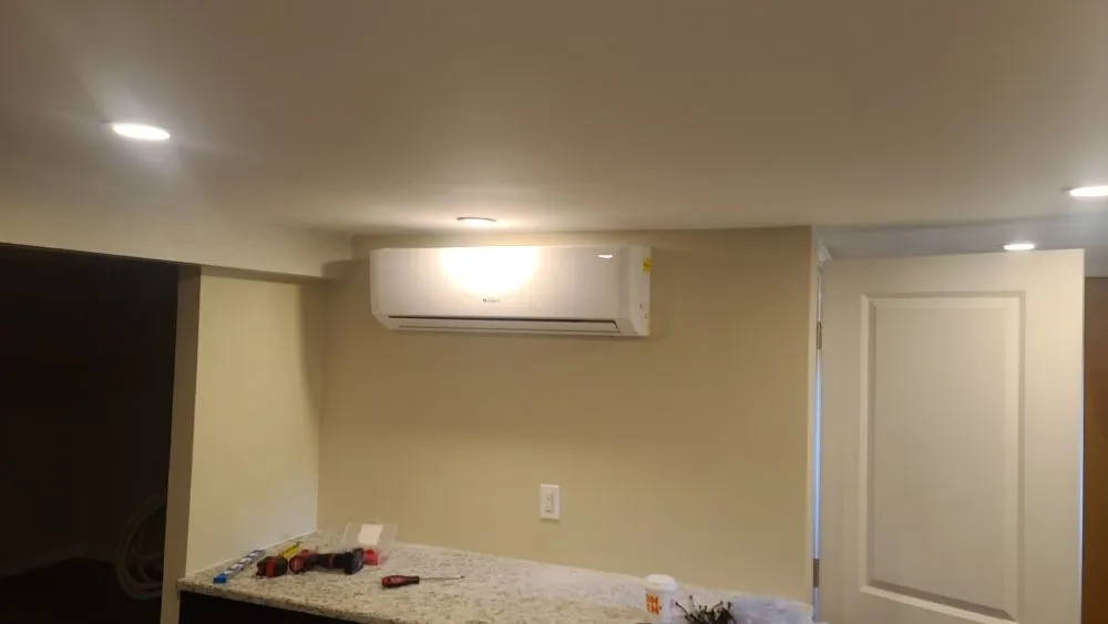 Slide of Gabriella Mechanical