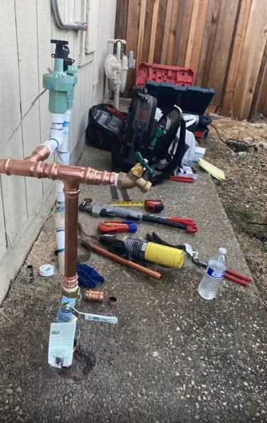 Slide of Gadzhi Plumber and HVAC