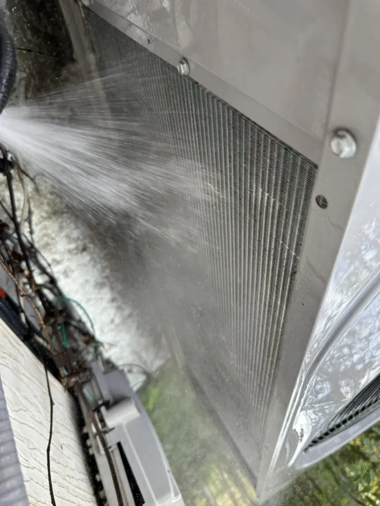 Slide of Gainey Heating and Air