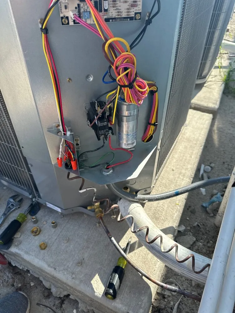 Slide of Galaxy Breeze AC