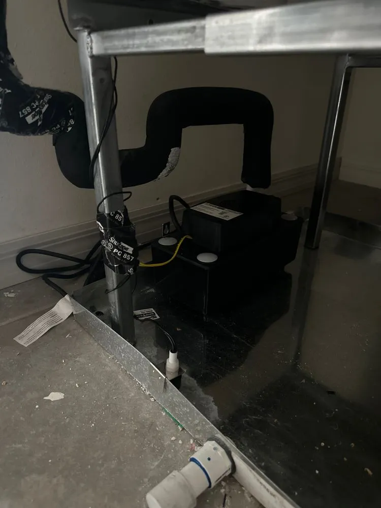 Slide of Galaxy Breeze AC