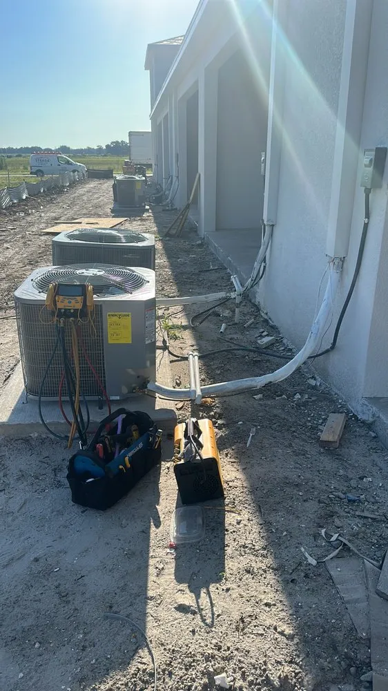 Slide of Galaxy Breeze AC