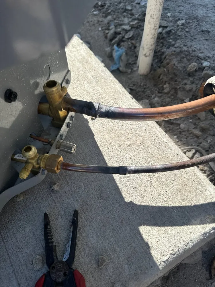 Slide of Galaxy Breeze AC