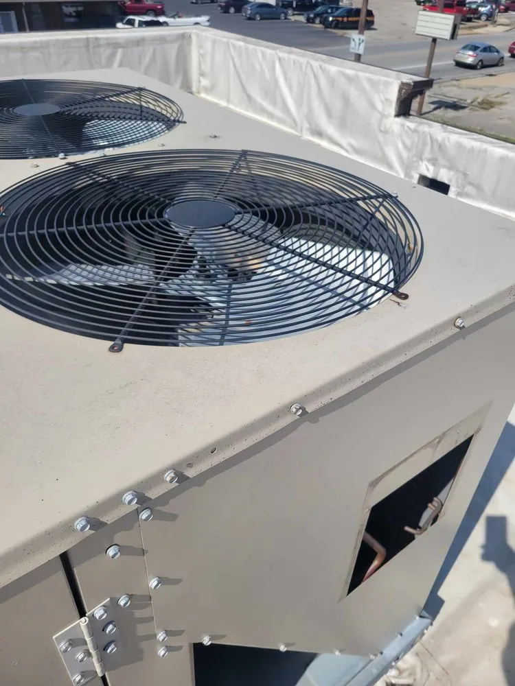 Slide of Garcias Elite Contractors