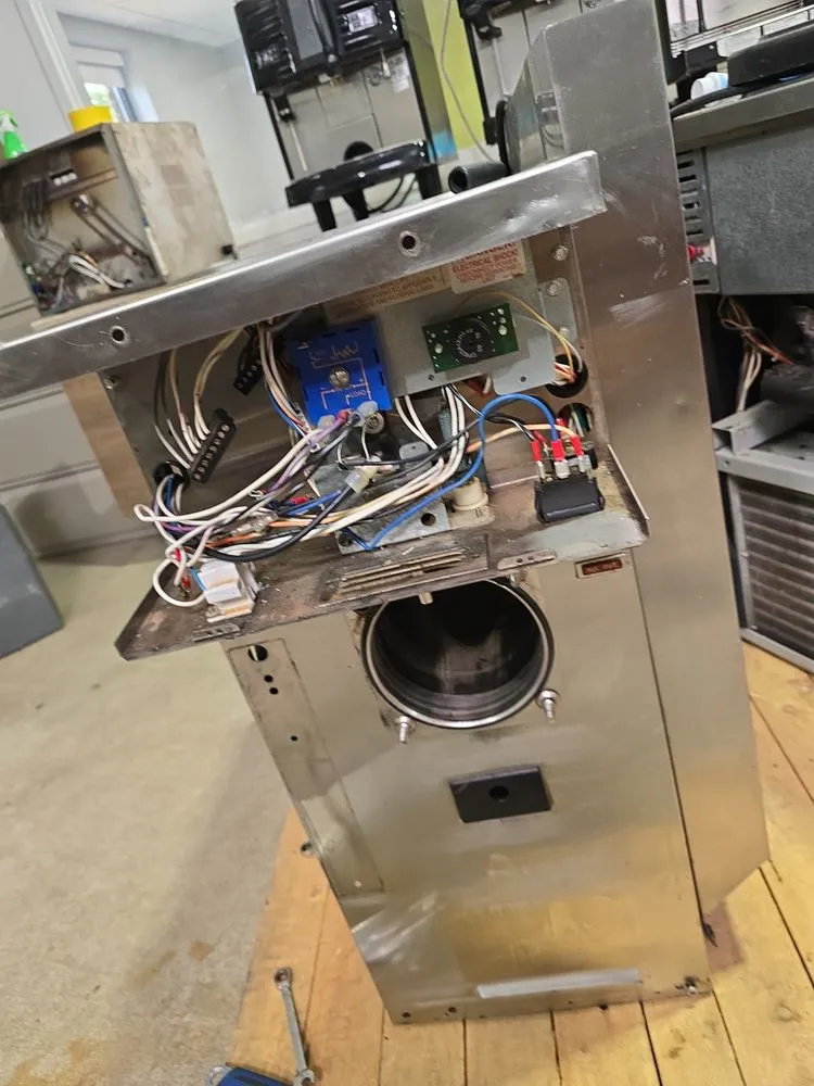 Slide of Garcias Elite Contractors