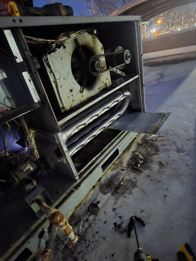 Slide of Garcias Elite Contractors