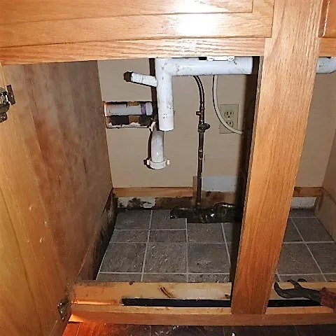 Slide of Garee's General Maintenance