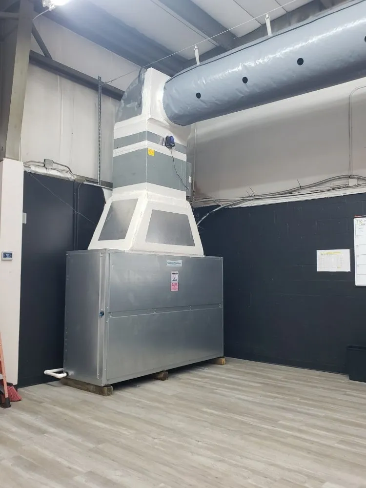 Slide of Garland Air