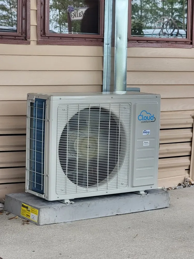 Slide of Garland Air