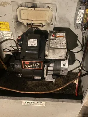 Garry HVAC Tech Logo