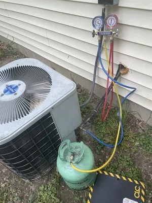 Gary's Heating & Cooling Logo