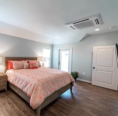 GC Mechanical Heating & Air Conditioning Logo