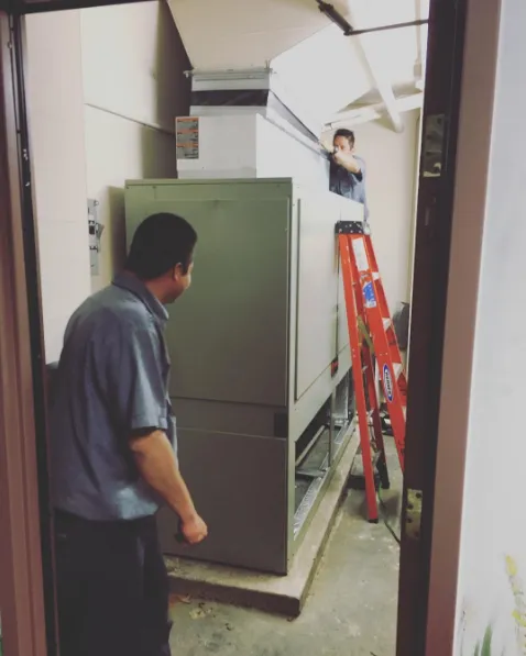 Slide of Gee Heating and Air