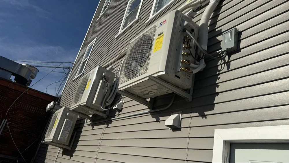 Slide of GEK Hvac Tech