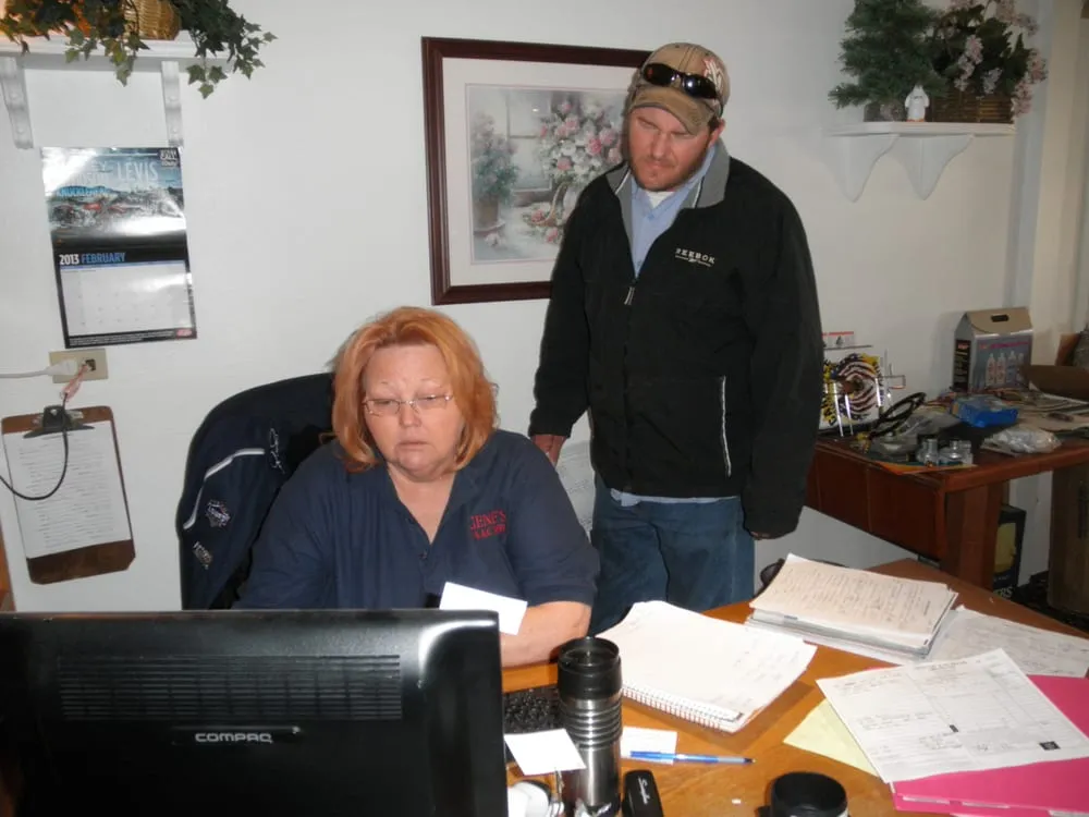 Slide of Gene's RV & A/C Repair