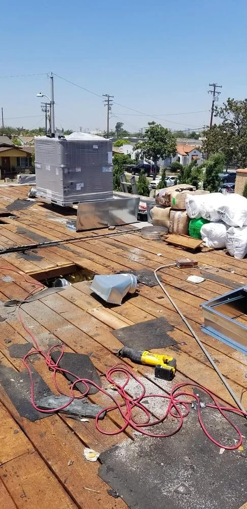 Slide of Genlui Heating & Air Conditioning