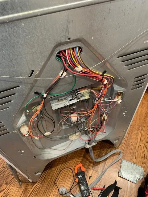 Slide of Genuine Service Appliance Repair