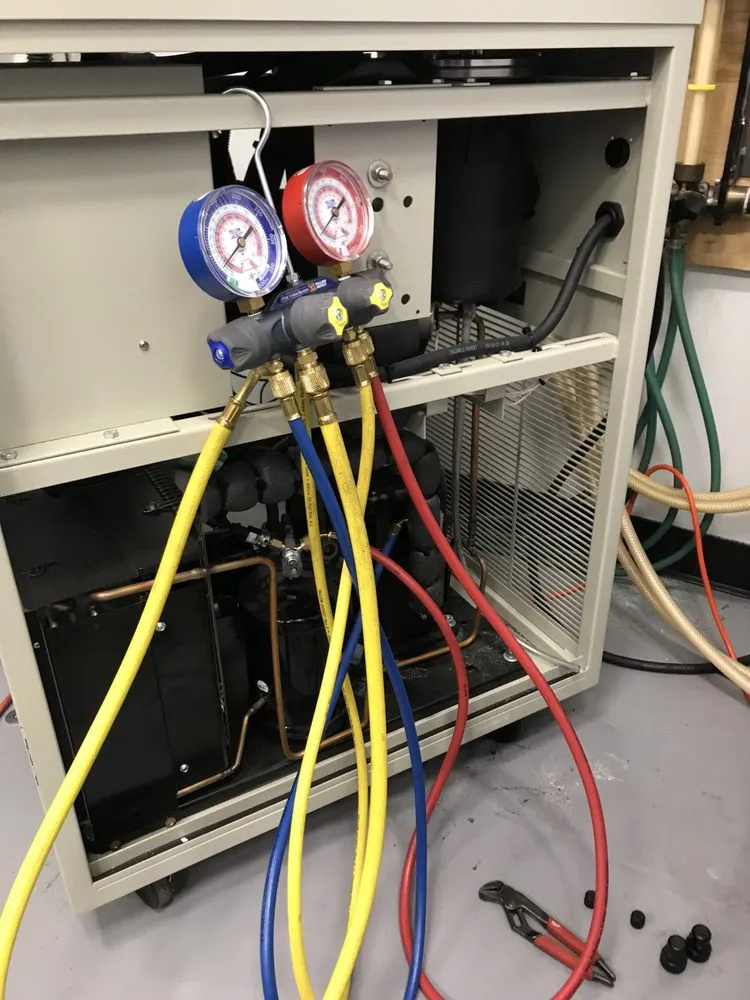 Slide of Genuine Service Appliance Repair