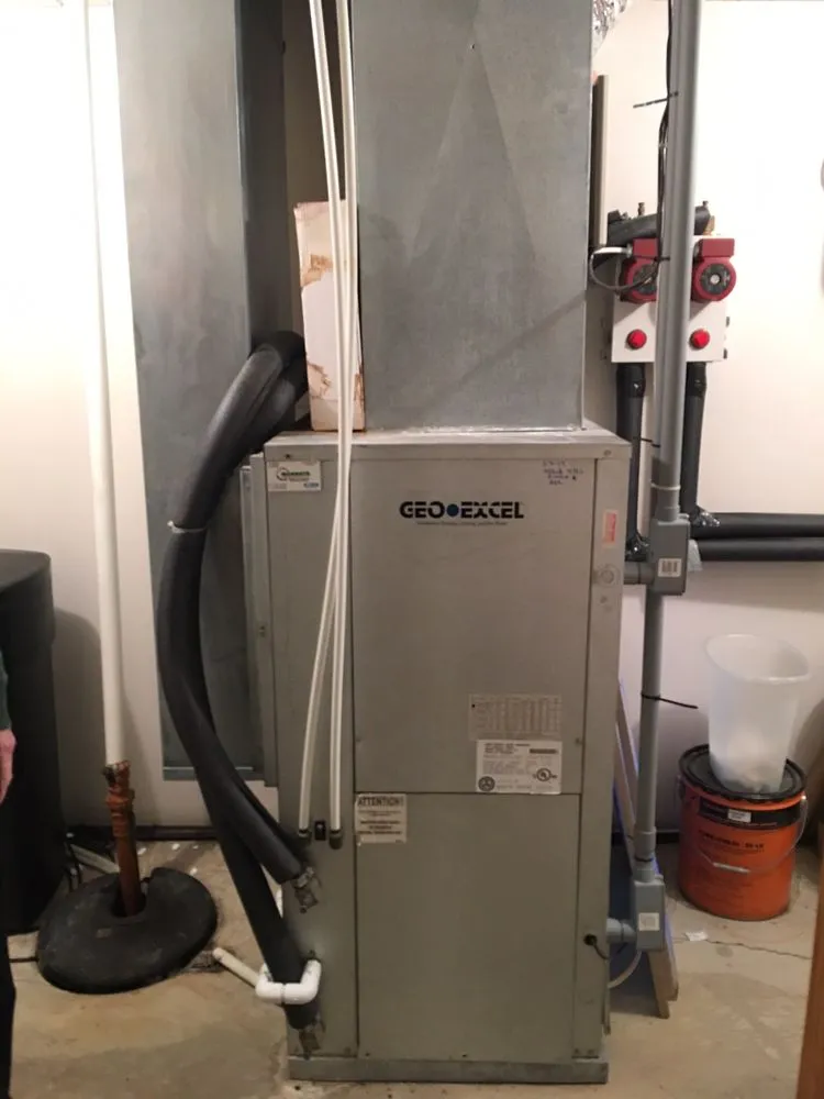 Slide of Geothermal Specialist