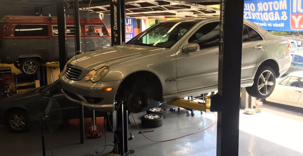 Slide of German Auto Doctor