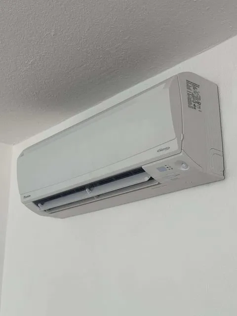 Slide of G&G Indoor Services