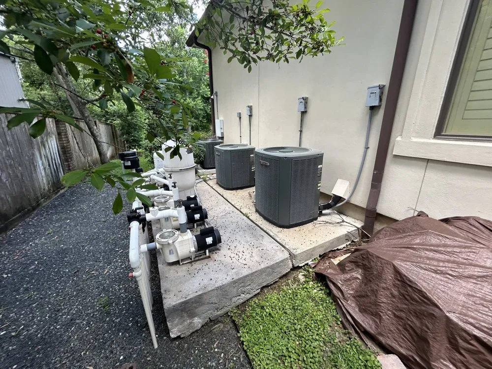 Slide of Gilbert's Air Specialists