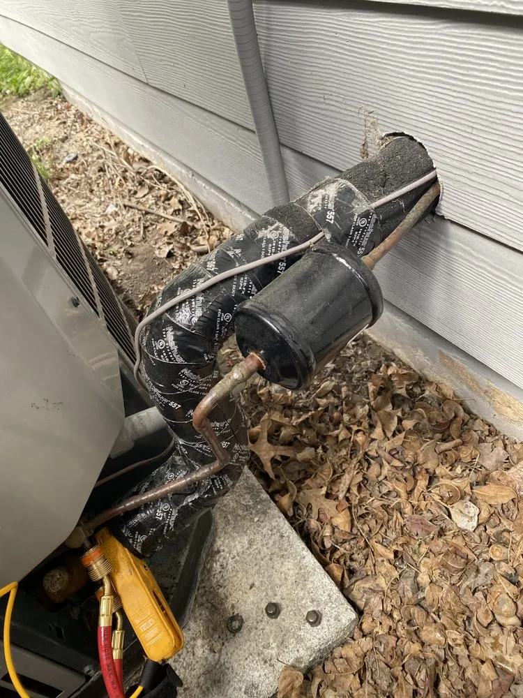 Slide of Gilbert's Air Specialists