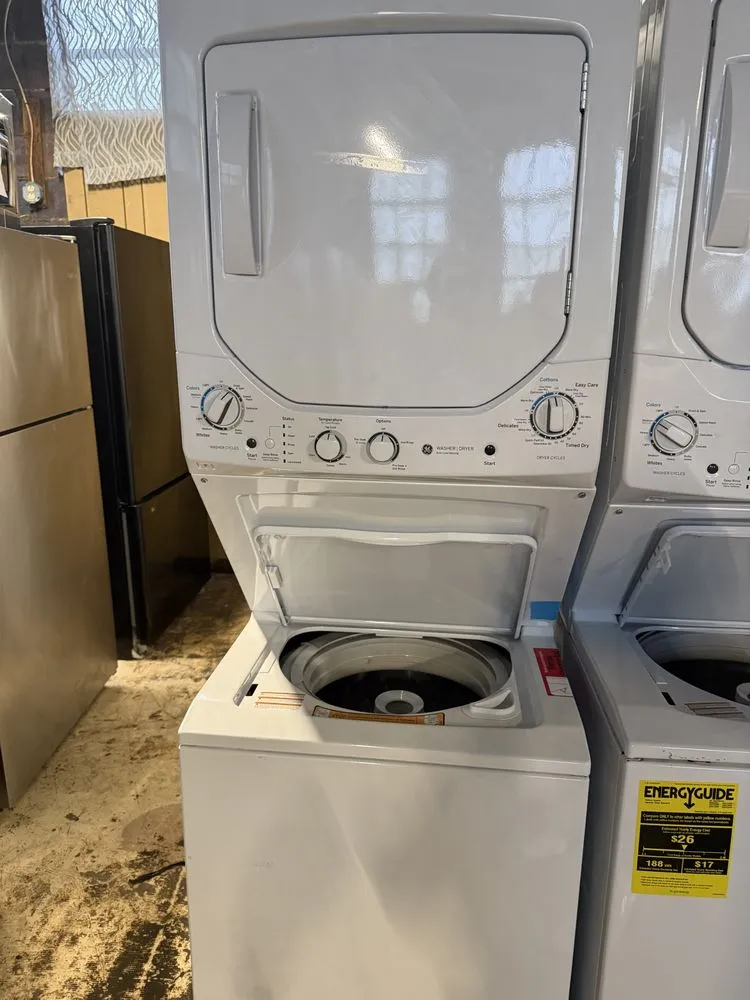 Slide of Giovanny Commercial Refrigeration Multiservices