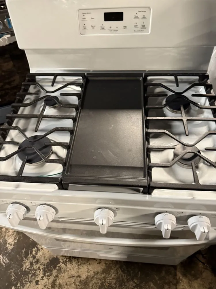 Slide of Giovanny Commercial Refrigeration Multiservices