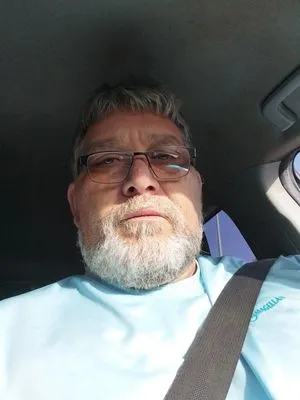 Glenn's HVAC Services Logo