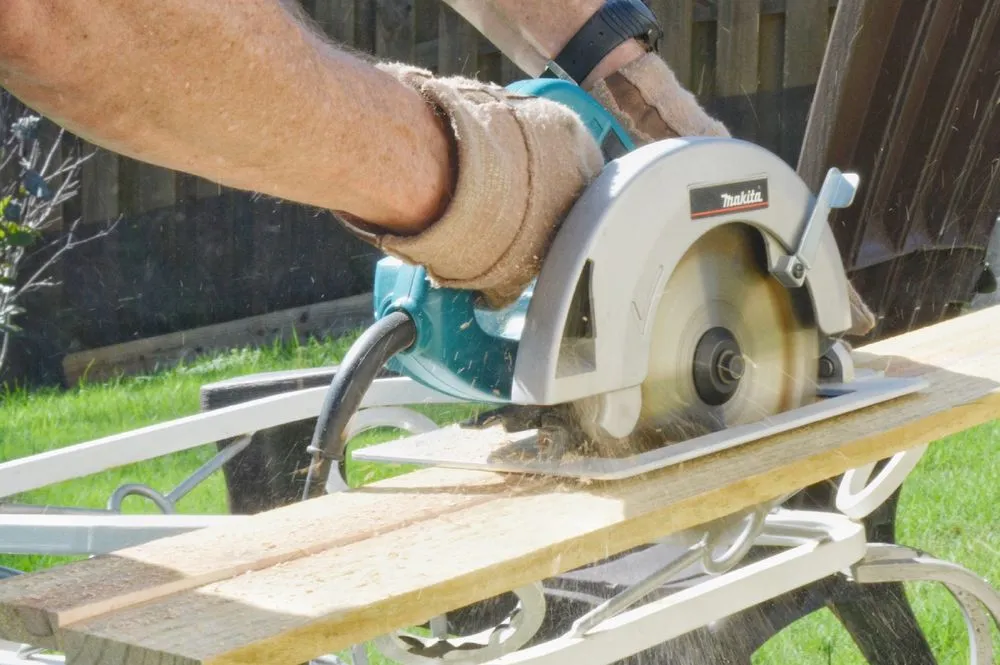 Slide of Glorya's Home Services