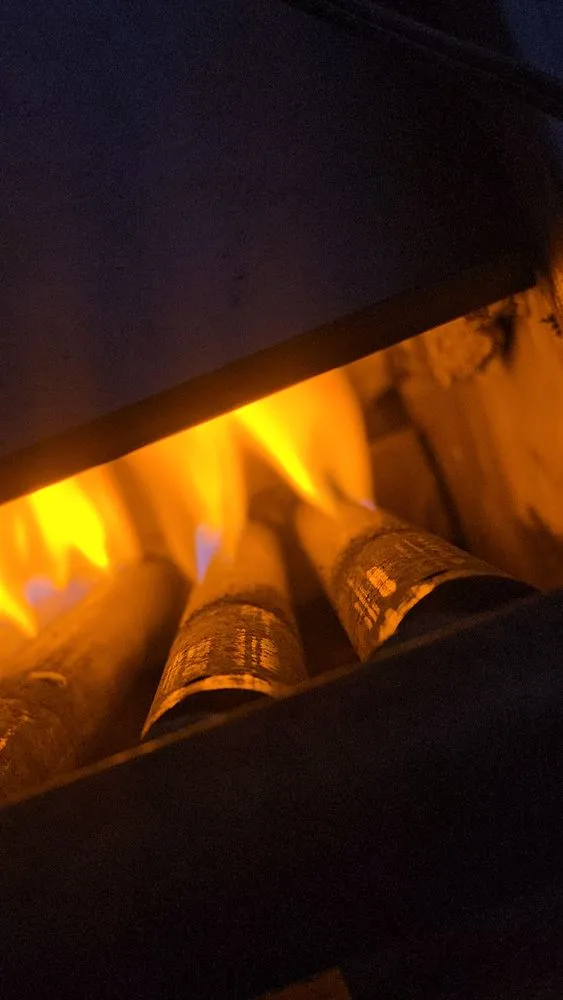 Slide of G&M Heating and Cooling