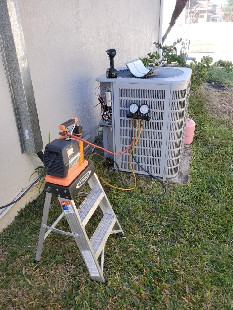 Slide of GMAIR SOLUTIONS CFL