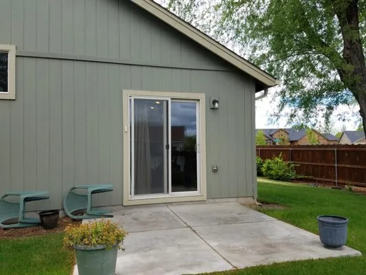 Go Green Solutions Logo